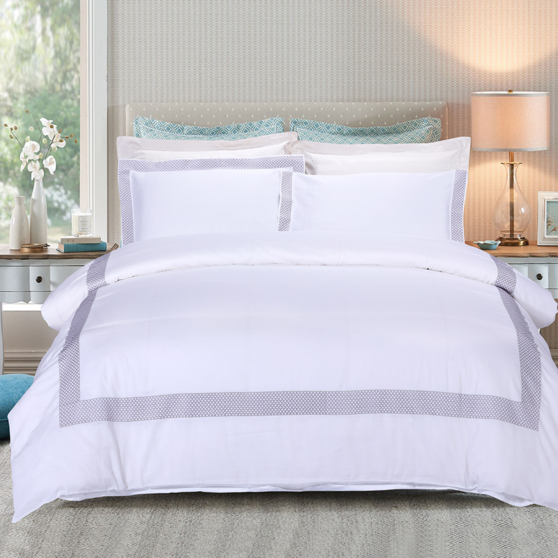 Luxusní sada luxusního hotelového povlečení s novým designem vyšívání na zakázku v továrně