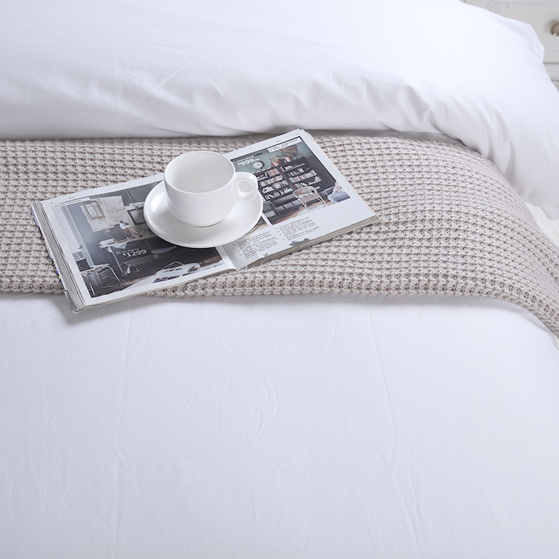 Pevná bavlněná souprava prostěradla Povlak na přikrývku s povlakem na polštář Pevná bavlněná souprava prostěradla Povlak na přikrývku s povlakem na polštář