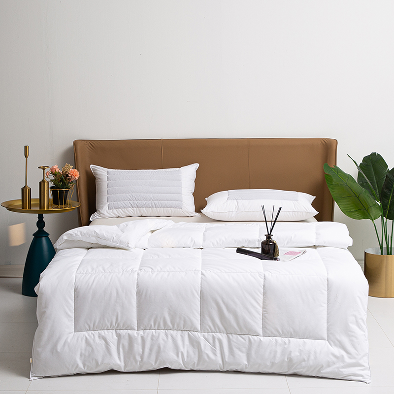 100% bavlna 300g výplň přikrývek Letní přikrývka prošívaná bílá sada přikrývek Výroba