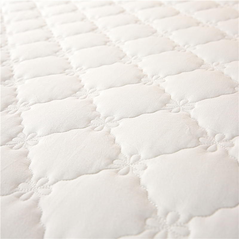 Podívejte se na Quilt King Size Mattress Protector Hotel Podívejte se na Quilt King Size Mattress Protector Hotel