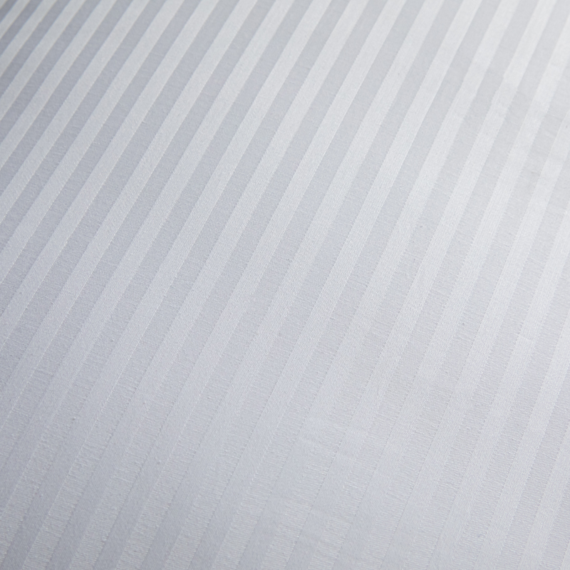 White Sateen Stripe Pillow Hotel Design Polštář pro 5hvězdičkový hotel White Sateen Stripe Pillow Hotel Design Polštář pro 5hvězdičkový hotel
